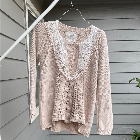 Angel Of The North Lace Detail V-Neck Sweater - Cream - Picture 4 of 7